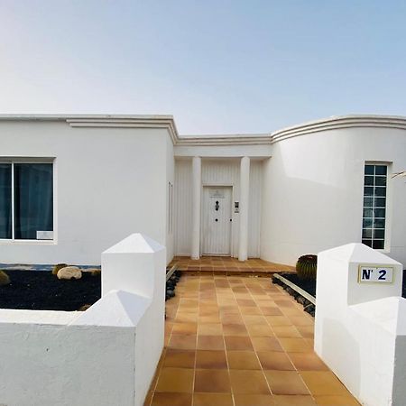 Mision Costa Hotel Corralejo Exterior photo