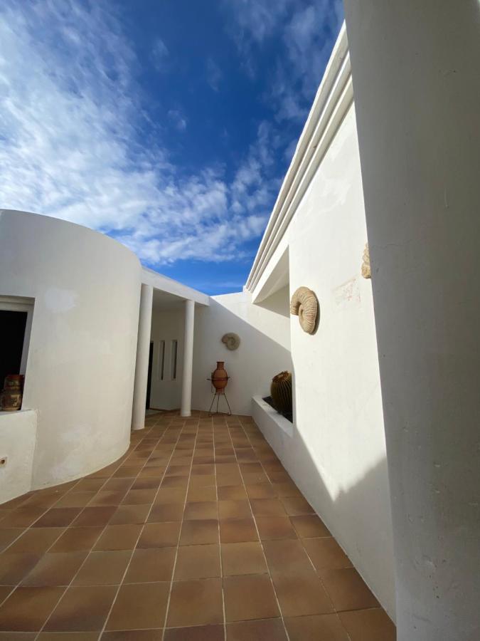 Mision Costa Hotel Corralejo Exterior photo